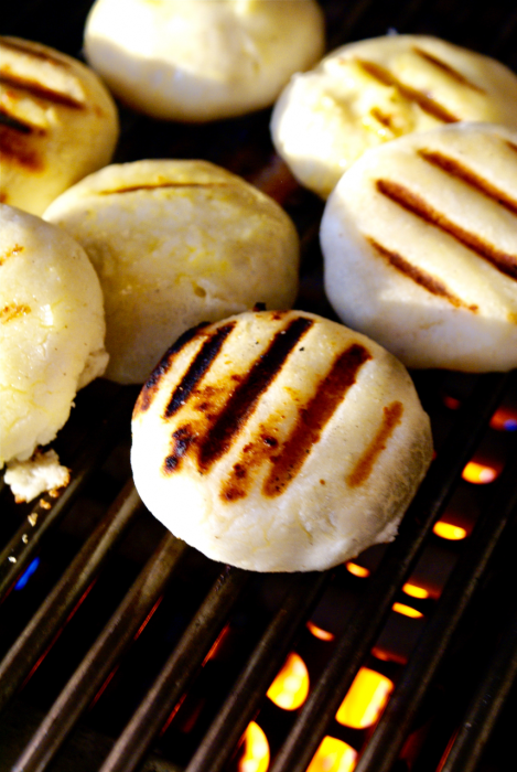 A photo of arepas